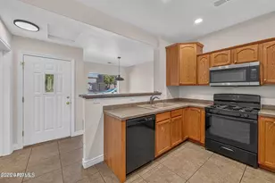 1519 E Payton Wy, Flagstaff, AZ 86004 - Photo 3