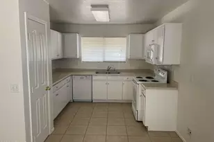 6152 S Sharon Ct, Chandler, AZ 85249 - Photo 5