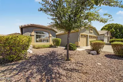 11355 S Hopi Street, Goodyear, AZ 85338 - Photo 3