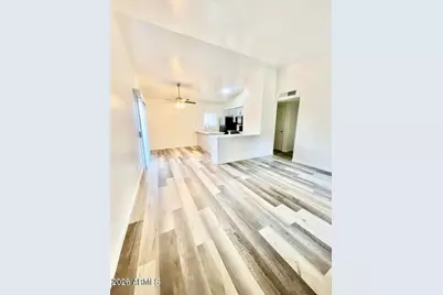 32 W Loma Vista Drive #102, Tempe, AZ 85282 - Photo 5