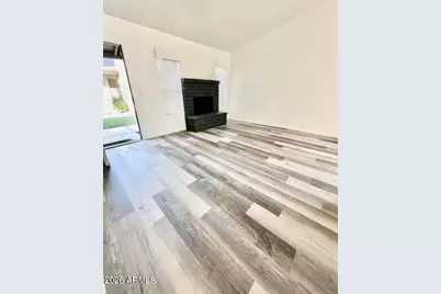 32 W Loma Vista Drive #102, Tempe, AZ 85282 - Photo 11