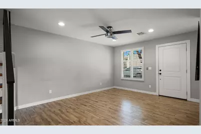 7669 E Montecito Avenue, Scottsdale, AZ 85251 - Photo 5