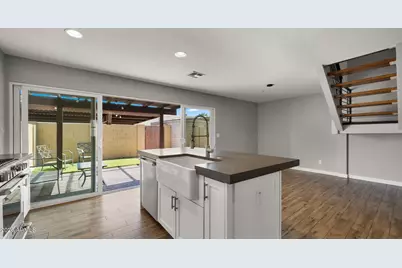 7669 E Montecito Avenue, Scottsdale, AZ 85251 - Photo 15