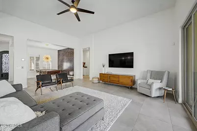 7623 S Barlow Drive, Gilbert, AZ 85298 - Photo 11