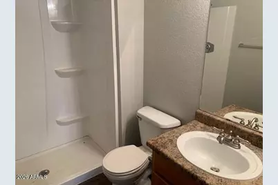 3810 N Maryvale Parkway #2042, Phoenix, AZ 85031 - Photo 7