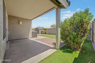 8621 W Davis Rd, Peoria, AZ 85382 - Photo 33