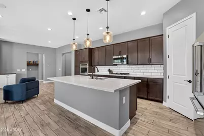 14139 W Gray Fox Trail, Surprise, AZ 85387 - Photo 13