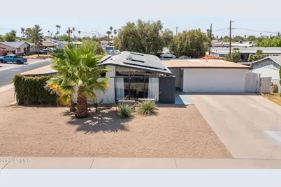 2913 W Madras Lane, Phoenix, AZ 85053 - Photo 1