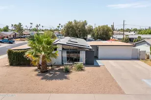 2913 W Madras Ln, Phoenix, AZ 85053 - Photo 1