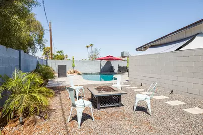2913 W Madras Lane, Phoenix, AZ 85053 - Photo 35
