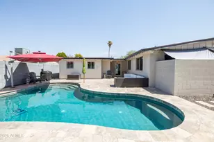 2913 W Madras Ln, Phoenix, AZ 85053 - Photo 33