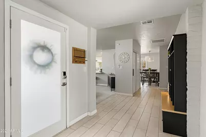 2913 W Madras Lane, Phoenix, AZ 85053 - Photo 5