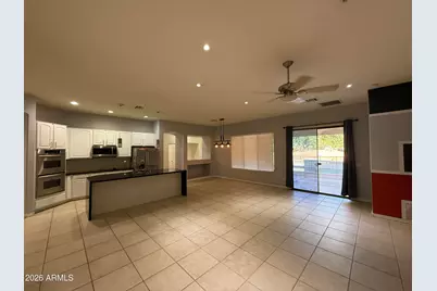 101 S Presidio Drive, Gilbert, AZ 85233 - Photo 7