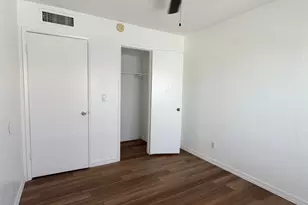 7515 N 47th Ln, Glendale, AZ 85301 - Photo 13
