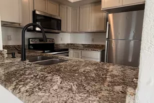7515 N 47th Ln, Glendale, AZ 85301 - Photo 5