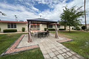10936 W Coggins Dr, Sun City, AZ 85351 - Photo 3