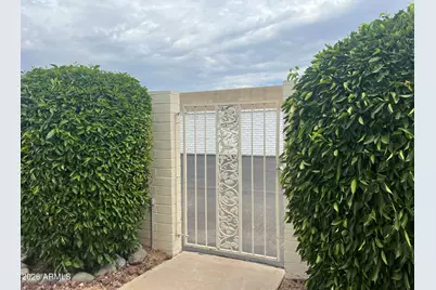 10936 W Coggins Drive, Sun City, AZ 85351 - Photo 7