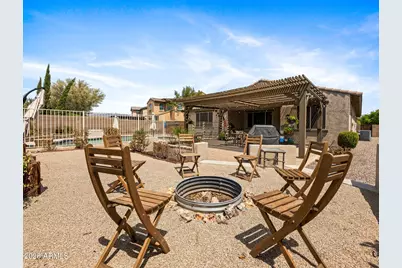 18053 W Montecito Avenue, Goodyear, AZ 85395 - Photo 45