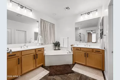 18053 W Montecito Avenue, Goodyear, AZ 85395 - Photo 11