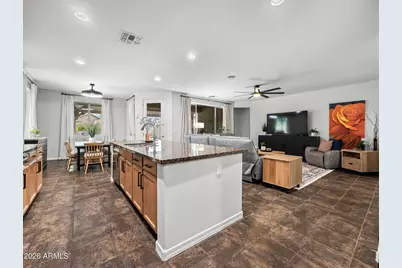 18053 W Montecito Avenue, Goodyear, AZ 85395 - Photo 21