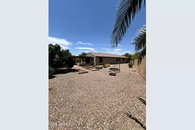 18053 W Montecito Avenue, Goodyear, AZ 85395 - Photo 3