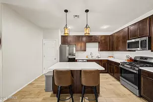 194 W Moonlight Trail, Casa Grande, AZ 85122 - Photo 9