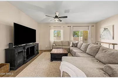 194 W Moonlight Trail, Casa Grande, AZ 85122 - Photo 5