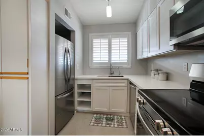 10820 N Fairway Court W #218, Sun City, AZ 85351 - Photo 13