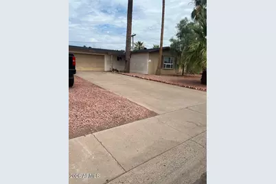 6654 W Orange Drive, Glendale, AZ 85301 - Photo 1