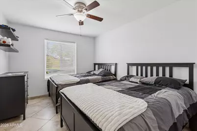 2922 E Altadena Avenue, Phoenix, AZ 85028 - Photo 11