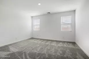 17352 W Gray Fox Trl, Surprise, AZ 85387 - Photo 5