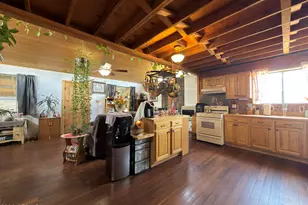 21750 Ranch Rd, Seligman, AZ 86337 - Photo 9
