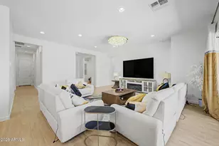 9623 W Flower St, Phoenix, AZ 85037 - Photo 7