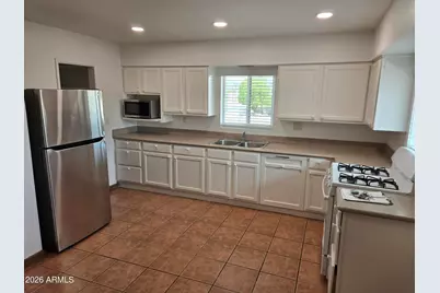 145 W Wickenburg Way W #Apt B, Wickenburg, AZ 85390 - Photo 7
