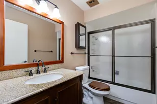 2815 E Sylvia St, Phoenix, AZ 85032 - Photo 23
