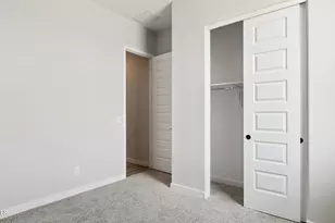2534 W Satinwood Dr, Phoenix, AZ 85045 - Photo 17
