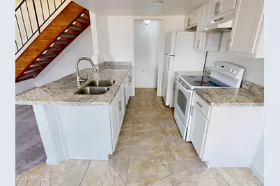 2629 W Ocotillo Road #2, Phoenix, AZ 85017 - Photo 3