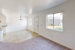 2629 W Ocotillo Rd, Phoenix, AZ 85017 - Photo 17