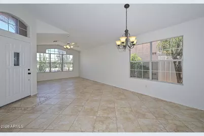 7911 W Kimberly Way, Glendale, AZ 85308 - Photo 3
