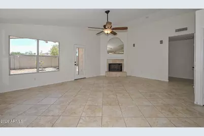 7911 W Kimberly Way, Glendale, AZ 85308 - Photo 19