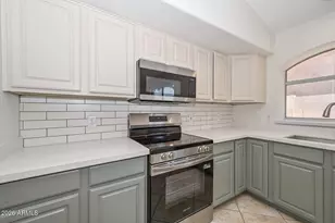 7911 W Kimberly Way, Glendale, AZ 85308 - Photo 15