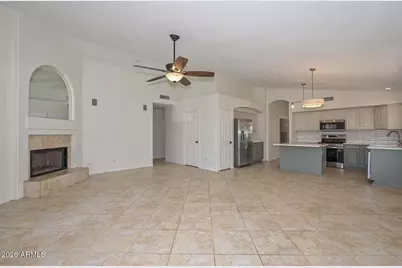 7911 W Kimberly Way, Glendale, AZ 85308 - Photo 17