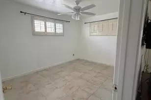 8619 N 30th Dr, Phoenix, AZ 85051 - Photo 9