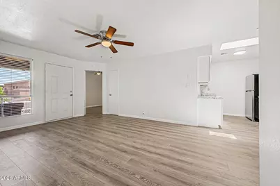 317 W Hononegh Drive #3, Phoenix, AZ 85027 - Photo 5