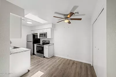 317 W Hononegh Drive #3, Phoenix, AZ 85027 - Photo 9
