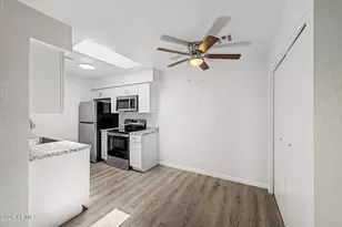 317 W Hononegh Dr, Phoenix, AZ 85027 - Photo 9