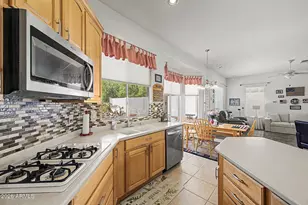 9728 E Golden St, Mesa, AZ 85207 - Photo 15