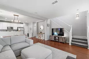1072 S Cheshire Ln, Gilbert, AZ 85296 - Photo 5