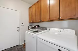1072 S Cheshire Ln, Gilbert, AZ 85296 - Photo 29