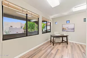 1732 E Gelding Dr, Phoenix, AZ 85022 - Photo 19